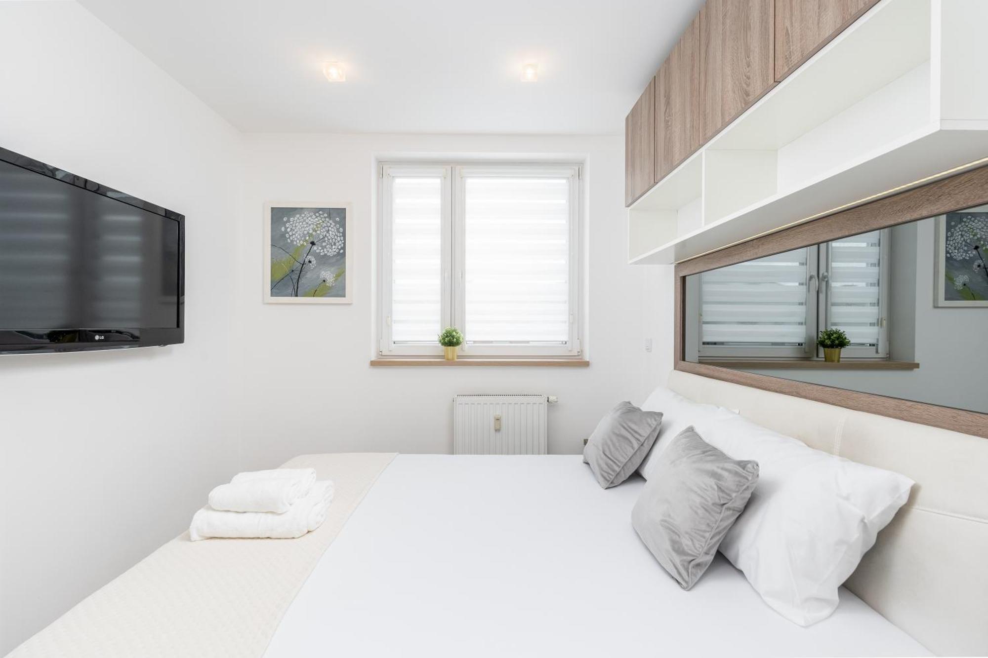 קרקוב Sunny Kliny Apartment מראה חיצוני תמונה